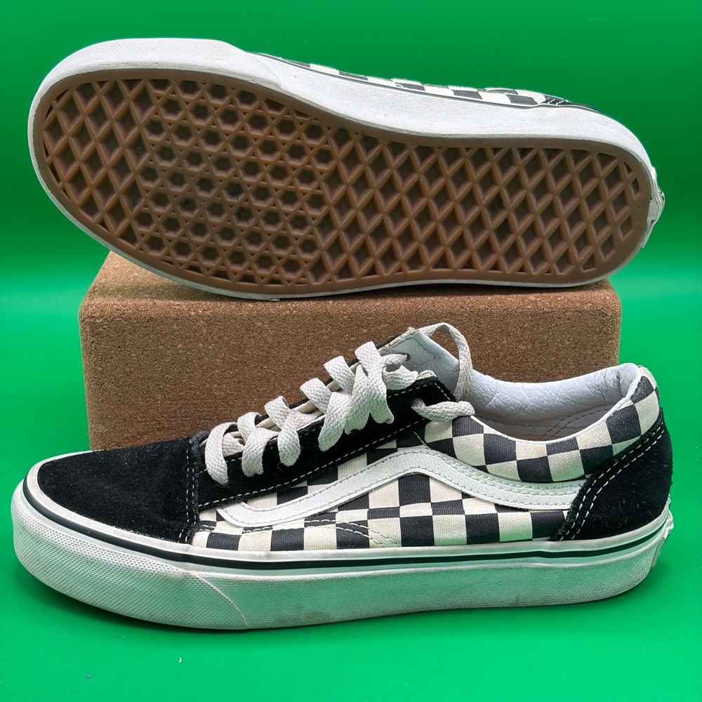 Vans Old Skool Sneakers Womens 6.5 Black White Checkerboard Low Top Skate Shoes